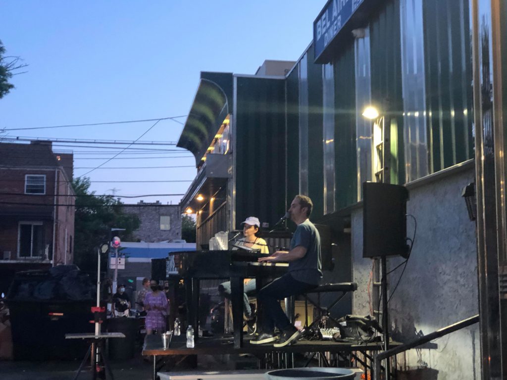 dueling pianos at the drive in